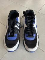 Damen Nike  Air Schuhe gr. 37 Hessen - Kassel Vorschau