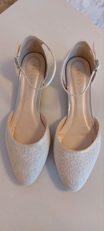 Brautschuhe in ivory von Rainbow, Gr. 40 in Ankum