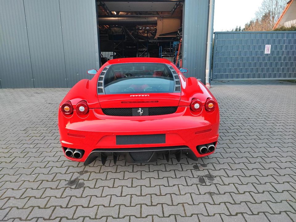 Ferrari F430 F1 Rosso Rot in Werpeloh