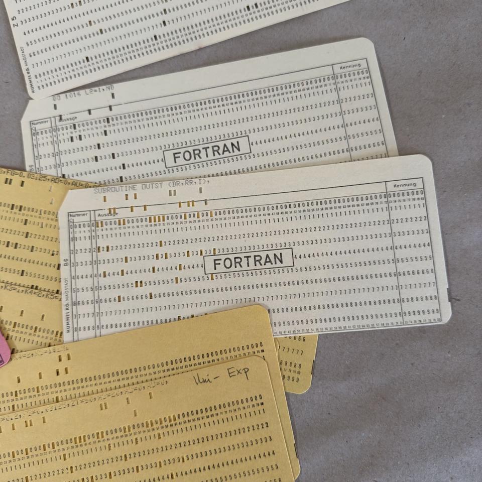14  VINTAGE MAINFRAME COMPUTER PUNCH CARDS Lochkarte 80-colum in Frankfurt am Main