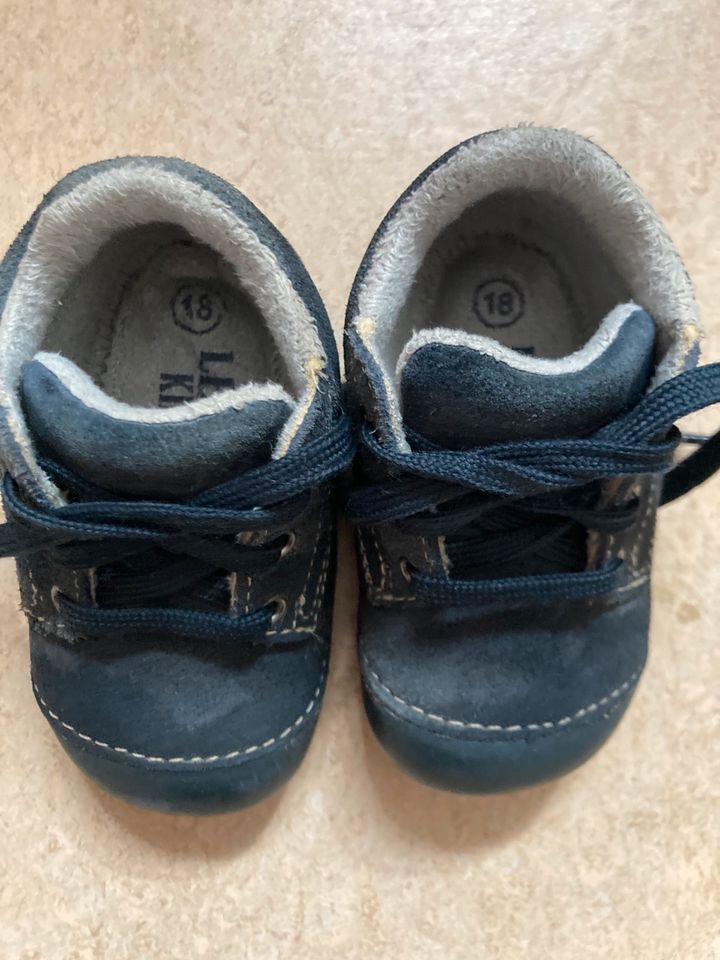 Gefütterte Lauflernschuhe Größe 18 blau in Künzell