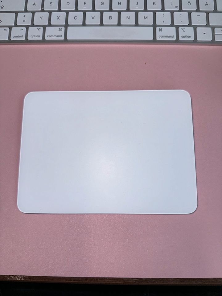 Apple Magic Trackpad in Hamburg