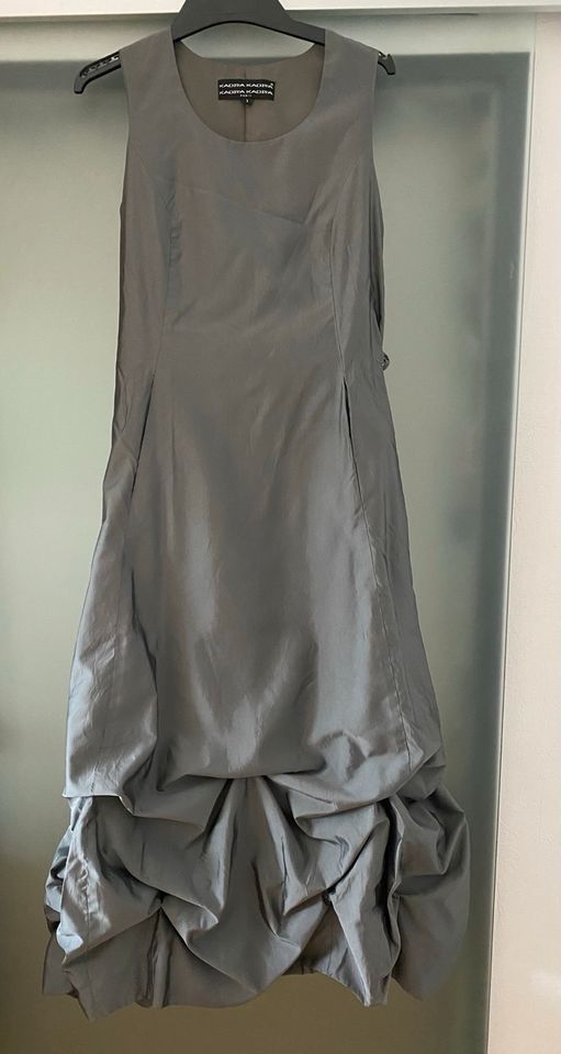 Kadra Paris Abiball Abendkleid mit Taschen Hochzeit 2000er y2k in Düsseldorf