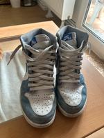 Air Jordan 1 Retro High OG “Hyper Royal” von Nike Sachsen-Anhalt - Merseburg Vorschau