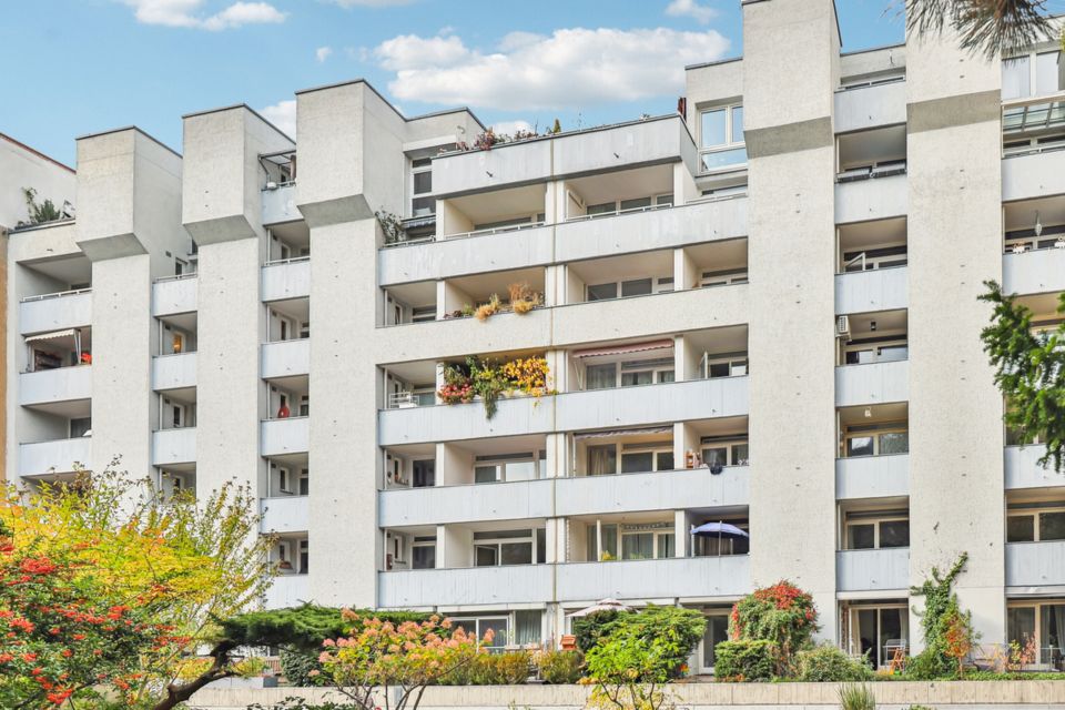 Kleine Wohnung mit Balkon + TG-Stellplatz, Nähe Nollendorfplatz, Schöneberg in Berlin