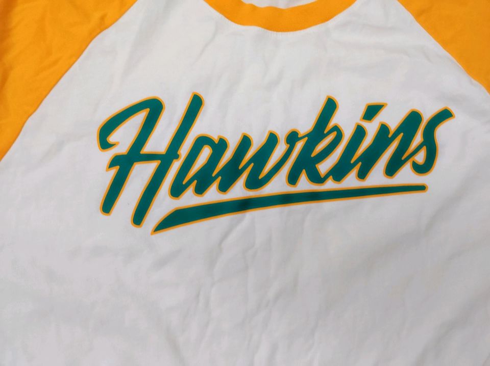 Hawkins Football T-Shirt NFL by Champion Large in Berlin