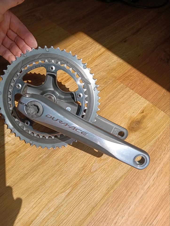 Shimano Dura Ace Kurbelgarnitur FC 7900 175er 10-fach in Sassenburg