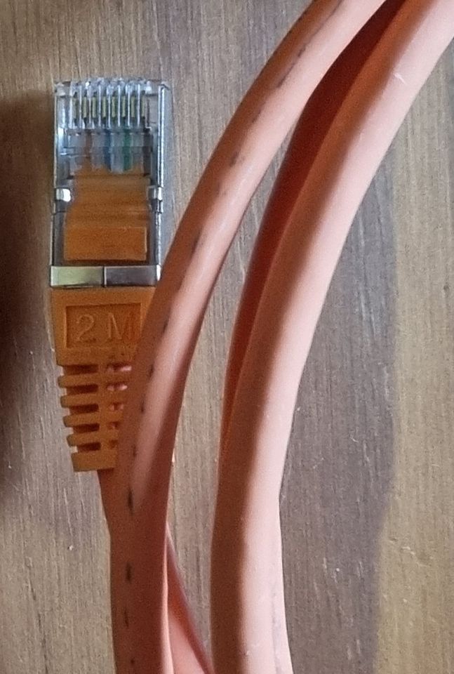 Patch  Kabel orange - S/FTP CAT6 250 MHz 4x2xAWG27/7-LSZH in Saarbrücken