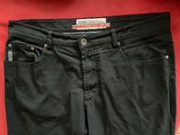 Brax Hose schwarz, 5 Pocket, leichter Stoff, Gr. 36/32 Hessen - Seeheim-Jugenheim Vorschau