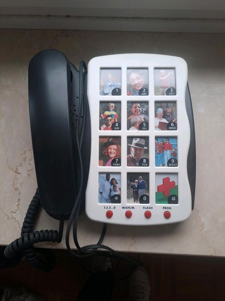 Haushaltsauflösung Foto Telefon in Kiel
