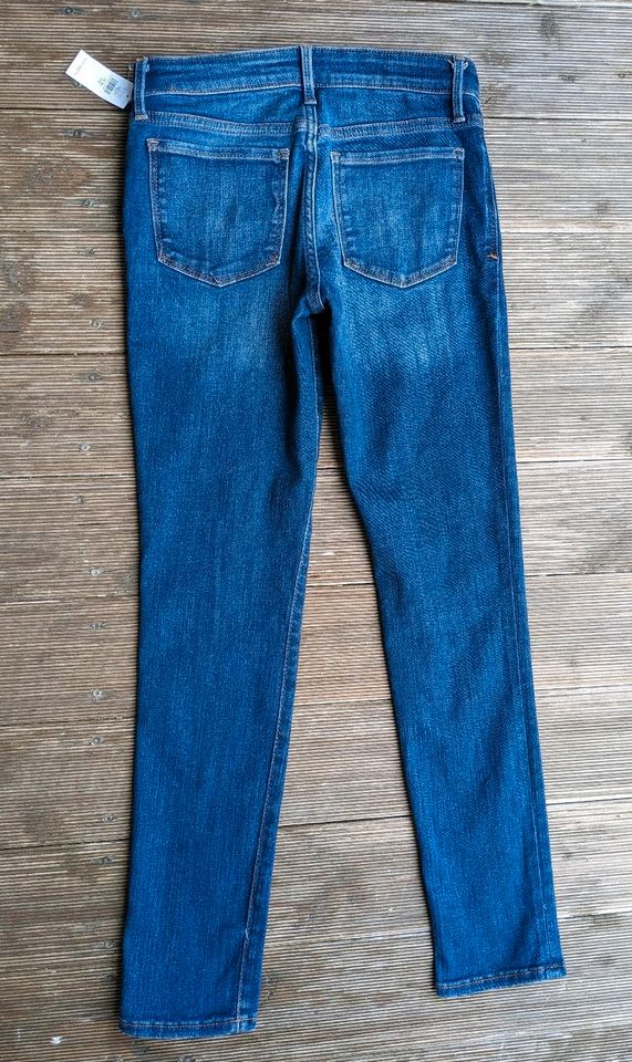 NEU GAP super skinny Jeans Gr. 176 dunkelblau mit elasthan in Grafing bei München