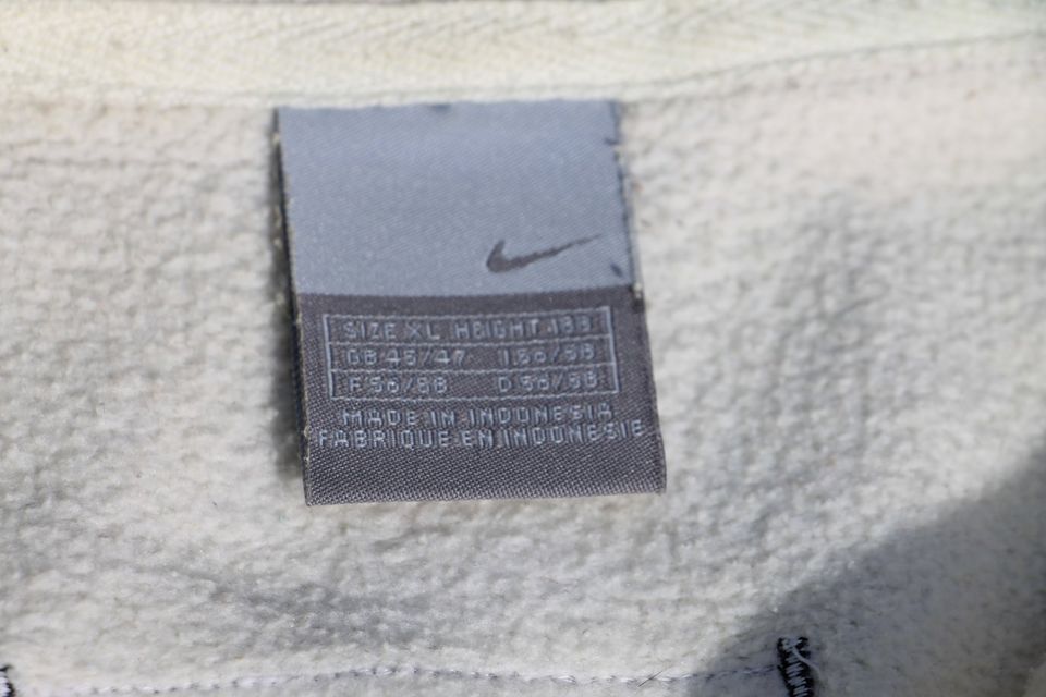 Pullover von Nike Half Zip gerippt Wollweiß Größe XL in Westensee