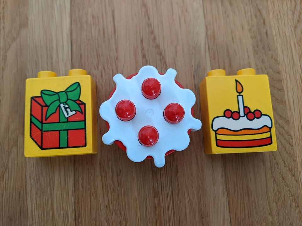 Lego Duplo Geburtstagsfeier Zubehör/ Motivsteine in Waiblingen
