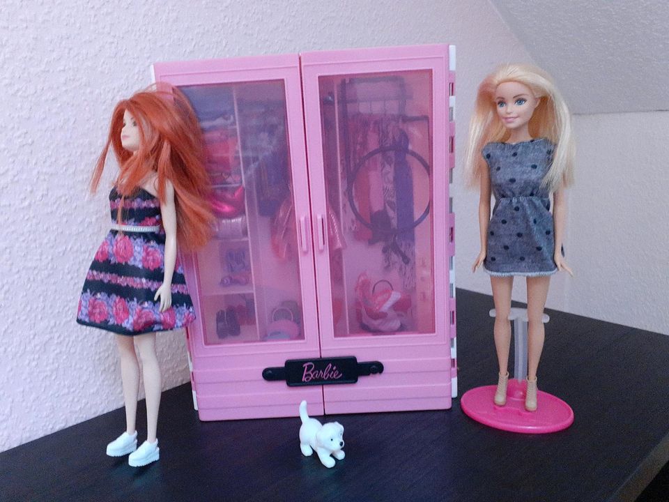 Barbie Kleiderschrank in Osterholz-Scharmbeck