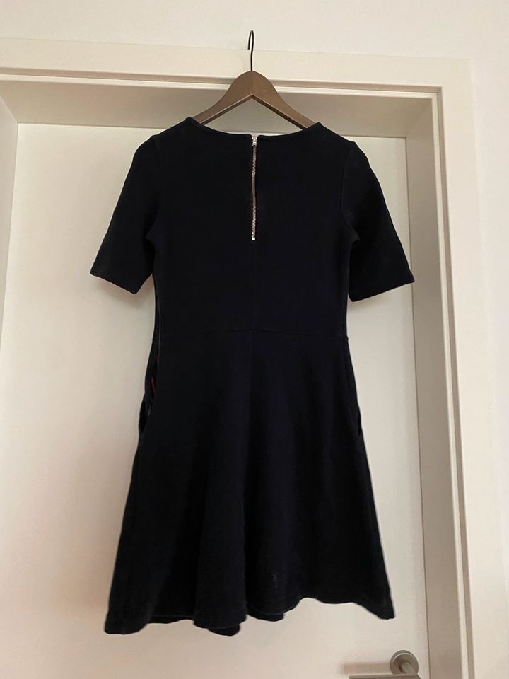 Esprit Kleid, navy/blau, Gr. XS in Hamburg