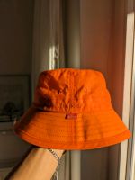 Supreme Barbour Wax Bucket Hat (Fischerhut) orange blaze gewachs Pankow - Prenzlauer Berg Vorschau