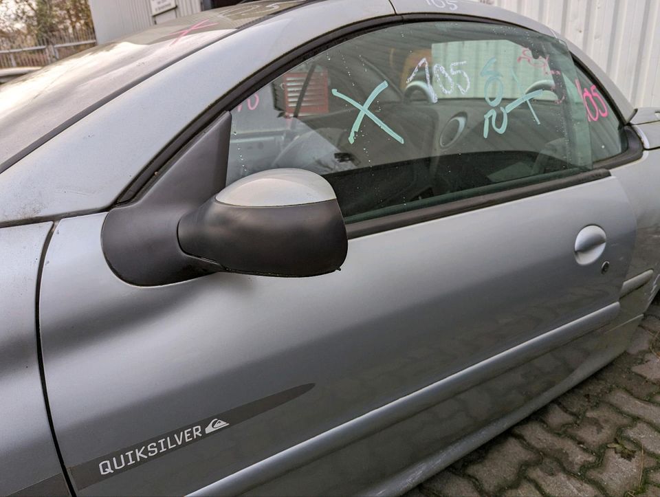 Peugeot 206 CC 2005 Fahrerseite Fahrertür SCHLACHTFEST in Delmenhorst