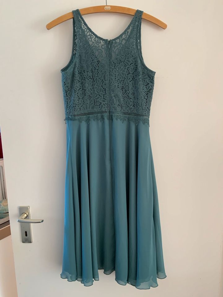 Konfirmationskleid Kleid für Hochzeit Gr 32, XS Vera Mont in Karlsruhe