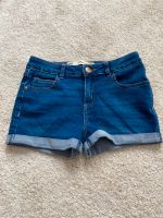 Kurze Hose Jeans Shorts Gr 140 Mädchen Bayern - Hallbergmoos Vorschau