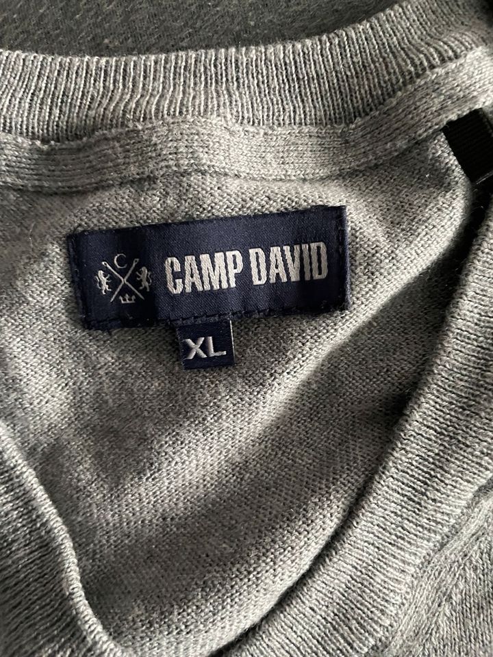 Camp David Pullover - XL in Borken