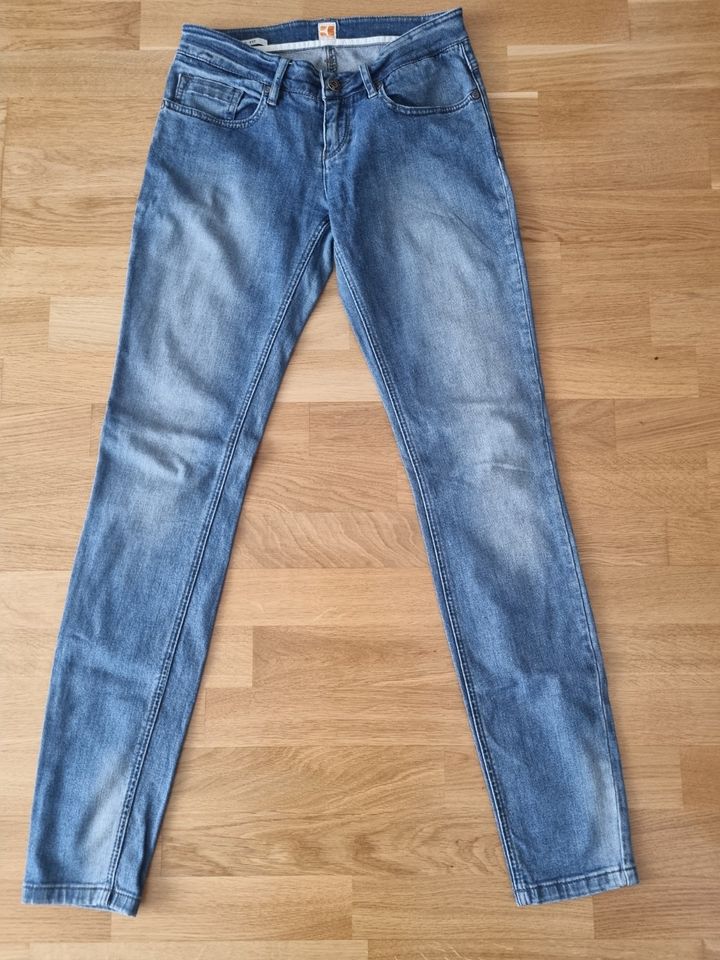 BOSS Orange Jeans Damen 28/34 Hose Slim Skinny Denim Hüftjeans Je in Frankfurt am Main