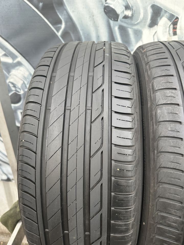 4x 215 50 R18 92W Bridgestone Sommerreifen 7 mm DOT18 in Bonn