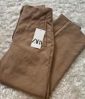 Zara Chino Anzugshose Beige Gr. M Neuwertigl Berlin - Hohenschönhausen Vorschau