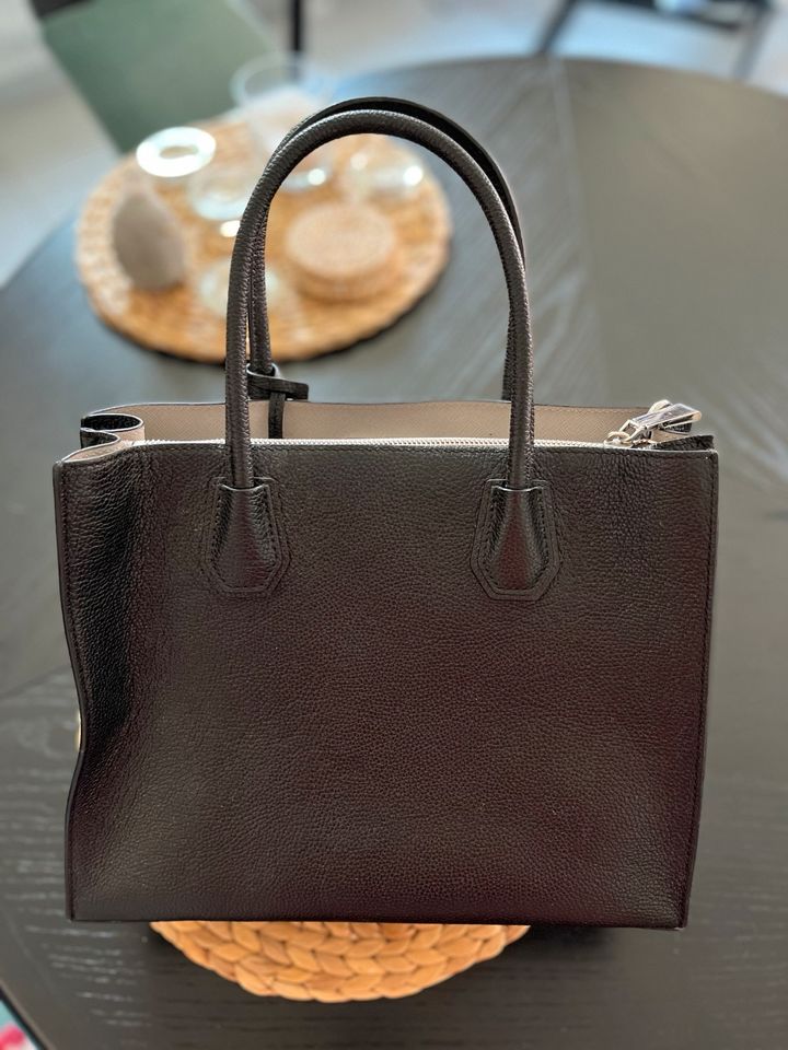 Michael Kors Tasche neuwertig in Eppingen