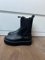 Stiefel H&M gr 40 top Zustand wie neu Nordrhein-Westfalen - Kalkar Vorschau