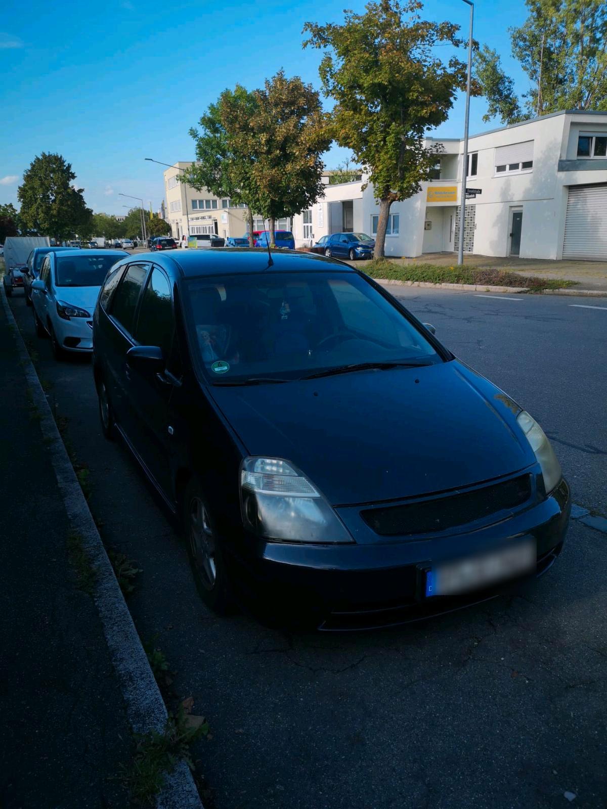 Abbildung des Autos honda stream k20 2.0i  m…