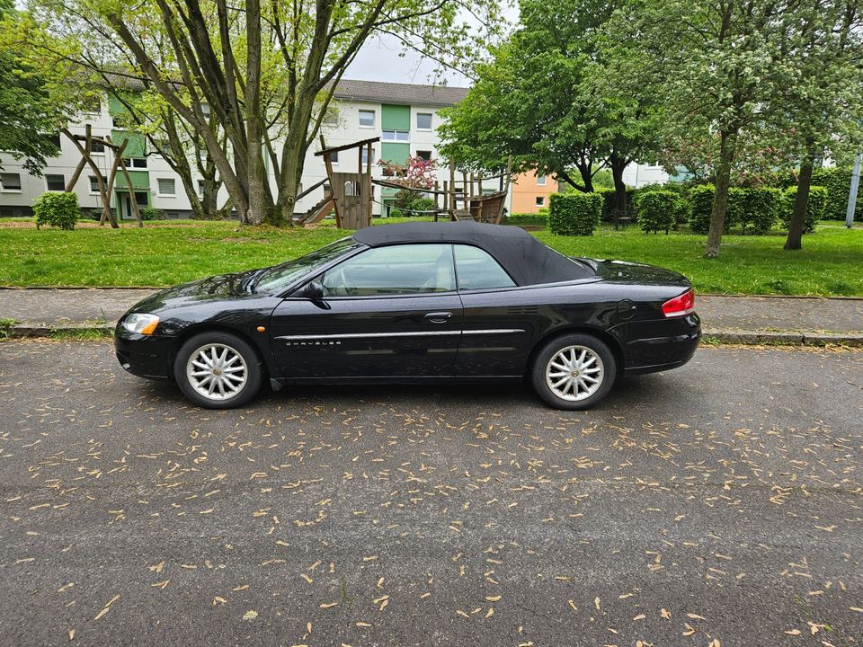 Chrysler Sebring 2,7 Cabrio in Dortmund