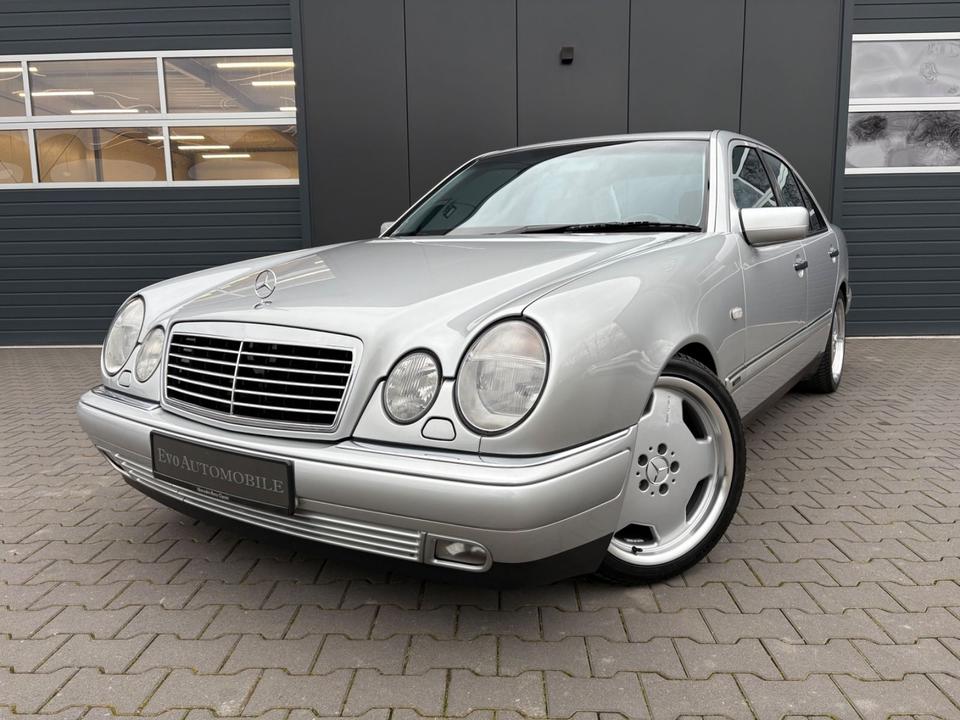 Mercedes-Benz E 220 CDI Avantgarde Automatik 80tkm! 18" AMG in Ahlen