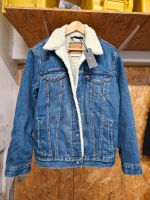 Levis Jeansjacke Original mit Etikett Baden-Württemberg - Urbach Vorschau