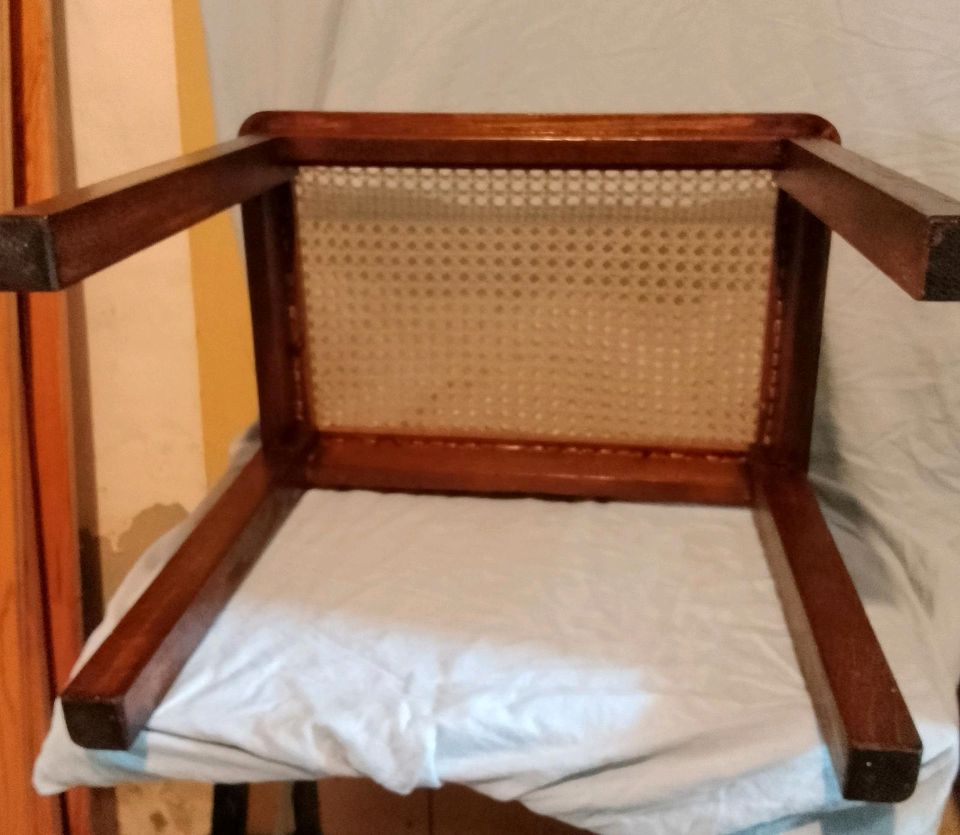 Hocker mit Geflecht (restauriert) in Bautzen