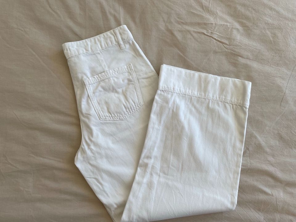 Reserved Jeans weiß, weites Bein, Größe S in Kirchentellinsfurt