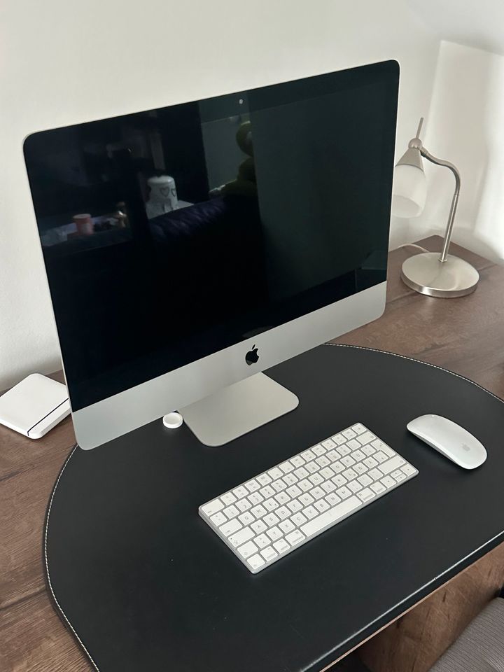 Apple iMac 21,5 Zoll von 2017 in Gelsenkirchen