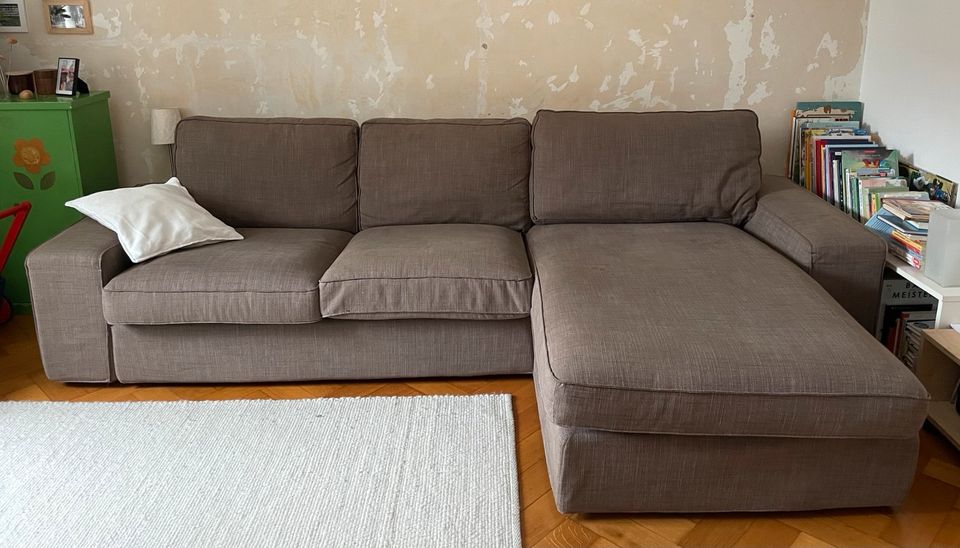 Sofa - 4-Sitzer mit Récamiere in Eichstätt