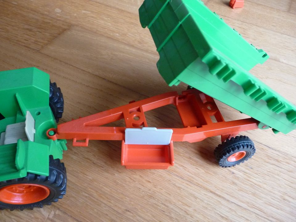 Playmobil System Traktor mit Anhänger, Bauernhof, alt von 1977 in Bayern -  Übersee | Playmobil günstig kaufen, gebraucht oder neu | eBay Kleinanzeigen  ist jetzt Kleinanzeigen