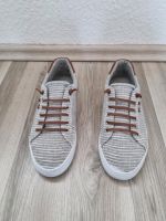 ❤️ Damenschuhe Schuhe Sneaker grau weiß gestreift Gr 38 Nordrhein-Westfalen - Solingen Vorschau