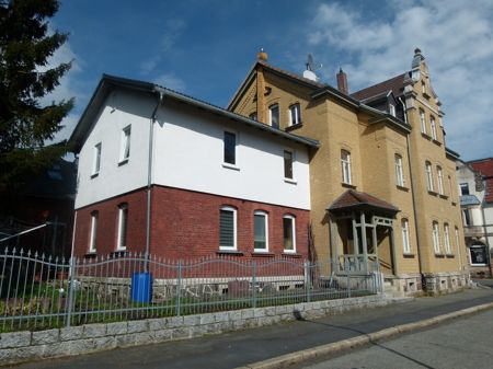 Mehrfamilienhaus (5 WE) in Neustadt b.Cbg. für Kapitalanleger! in Neustadt b.Coburg