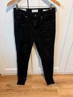 Schwarze Skinny Jeans von Selected Femme Gr. 28 (30/32) Dresden - Neustadt Vorschau