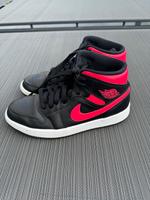 AIR Jordan 1 MID-Sneaker high-black/siren red/white Niedersachsen - Dransfeld Vorschau