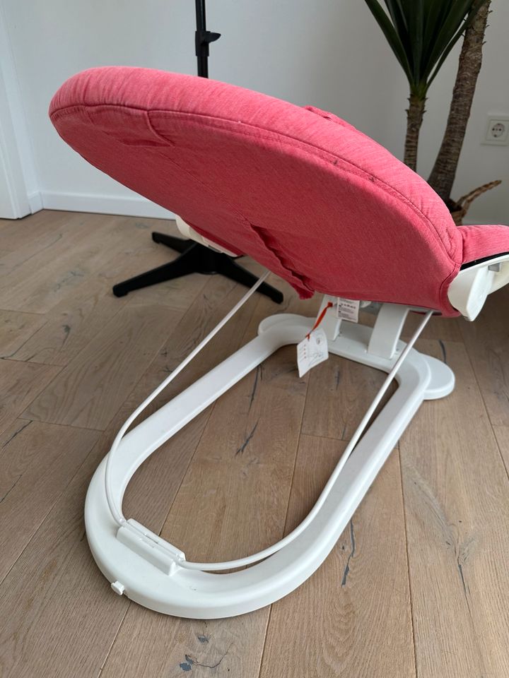 Stokke Steps Bouncer Wippe Baby rot in Dissen am Teutoburger Wald