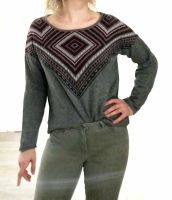 Pullover Grau mit Strickmuster XL Nordrhein-Westfalen - Bocholt Vorschau