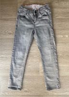 s.Oliver Jungen Jeans Gr.134 Rheinland-Pfalz - Blankenrath Vorschau