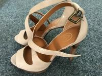 ASH Plateau High Heels, 39, nudefarben, neu, NP 229 Baden-Württemberg - Sandhausen Vorschau