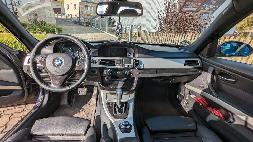 BMW 325d Touring E91 M-paket innen, Steuerkette ern. in Sielenbach