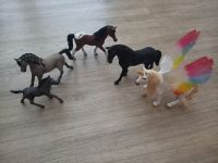 4 x Schleich Pferde und 1 x Pegasus von Schleich Bayern - Seubersdorf Vorschau