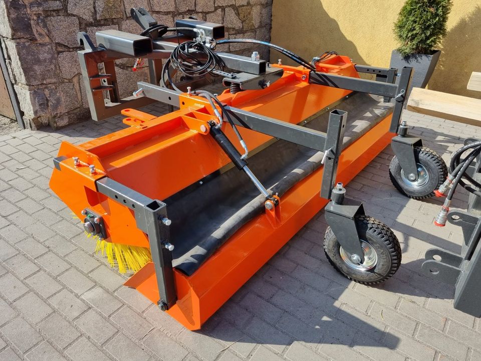 Kehrmaschine Kehrbürste Bürste 2,0 m für Traktor Stapler Euro in Nürnberg (Mittelfr)