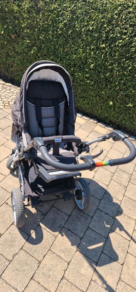 Teutonia Mistral S Kinderwagen / Buggy / Tragetasche in Memmingen